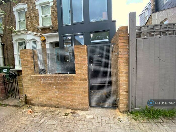 2 Bedroom End Of Terrace House To Rent In Chatterton Road, London, N4