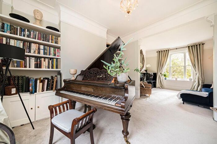 3 Bedroom Terraced House For Sale In Upper Brockley Road, Brockley, SE4