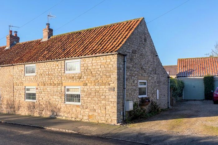 2 Bedroom Terraced House For Sale In Wrelton Cliff Road, Wrelton, Pickering, YO18