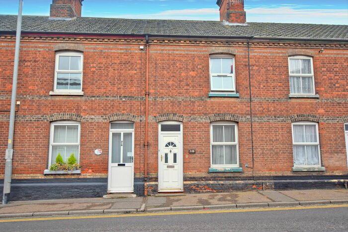 2 Bedroom Terraced House To Rent In Meadow Cottages, West Street, Cromer, NR27