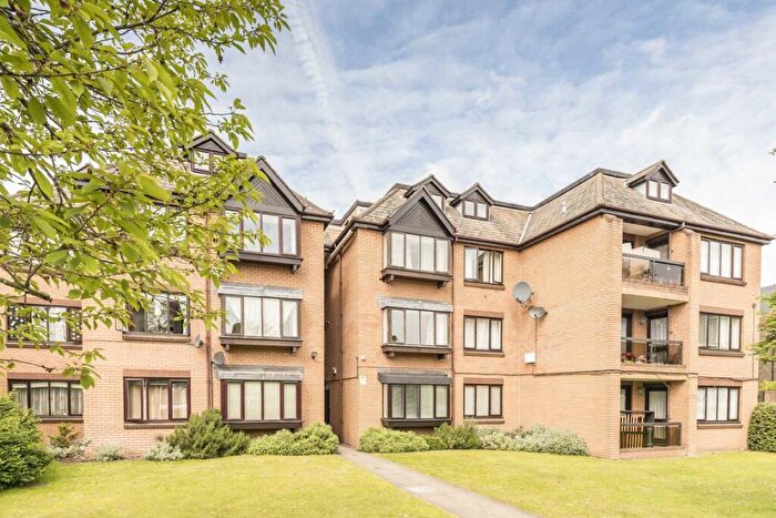 1 Bedroom Flat To Rent In Coombe Lane West, Kingston Upon Thames, KT2