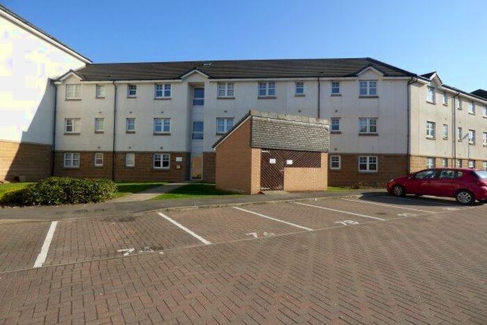 3 Bedroom Flat To Rent In Sun Gardens, Stockton-On-Tees, TS17