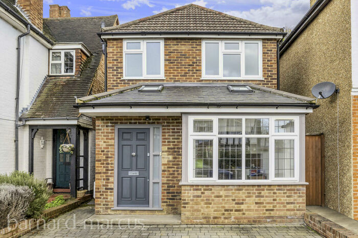 2 Bedroom House To Rent In Malvern Road, Surbiton, KT6