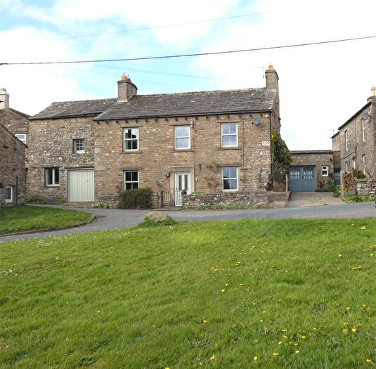 4 Bedroom Detached House For Sale In Wharton House Back Syke, Bainbridge, DL8