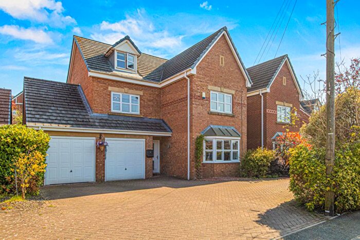 5 Bedroom Detached House For Sale In Norlands Lane, Liverpool, WA8