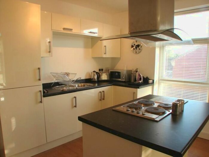 2 Bedroom Flat To Rent In Ferndale Street, Cyprus Place, Beckton, East London, London E6