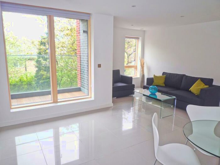 1 Bedroom Apartment To Rent In Apt . :: Ice Plant, M4