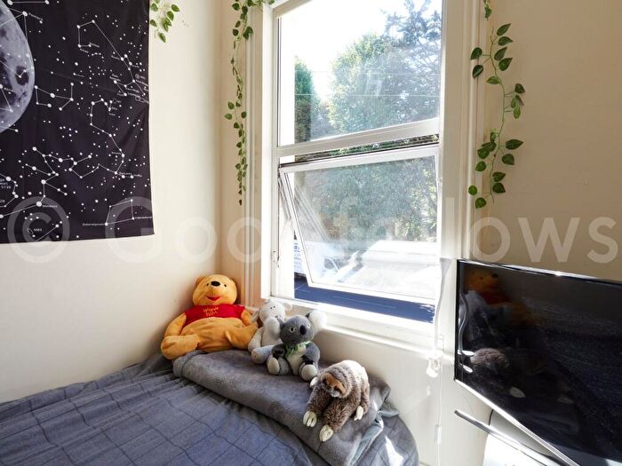 2 Bedroom Apartment To Rent In Clyde Road, Wallington, Surrey, SM6