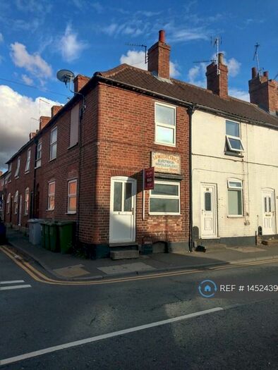 1 Bedroom End Of Terrace House To Rent In Albert Street, Newark, NG24