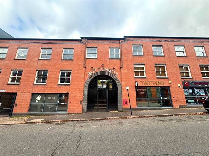 2 Bedroom Apartment To Rent In Warstone Lane, Birmingham, B18