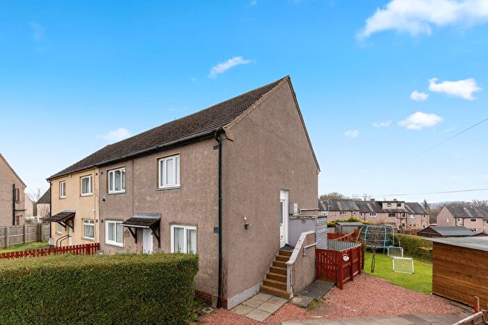 2 Bedroom Flat For Sale In Bell's Mill Terrace, Winchburgh, EH52