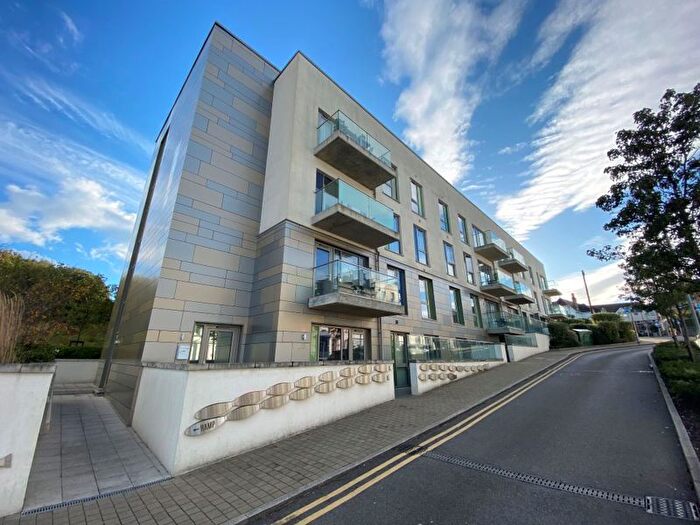 2 Bedroom Flat To Rent In Upper Terrace Road, Bournemouth, BH2