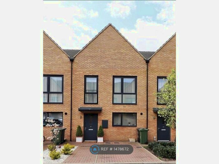 3 Bedroom Terraced House To Rent In Ashmore Close, Dartford, DA1