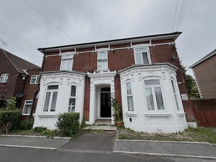 1 Bedroom Apartment To Rent In Clifton Road, Southampton, SO15