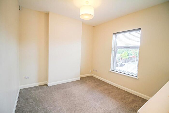 1 Bedroom Flat To Rent In Woodborough Road, Nottingham, NG3