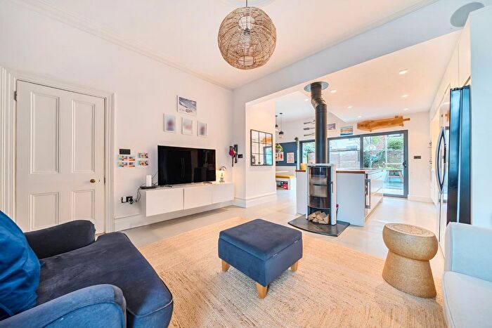 3 Bedroom Semi-Detached House For Sale In Andover Road, Southsea, PO4