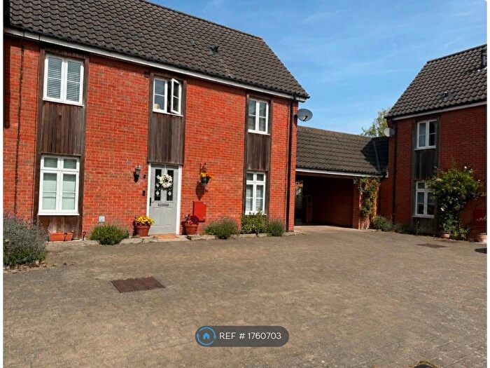 3 Bedroom Semi-Detached House To Rent In Laith Road, Cambridge, CB23