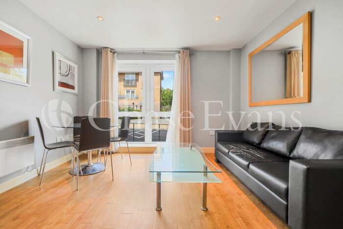 1 Bedroom Flat To Rent In Hereford Road, Bow, London, E3