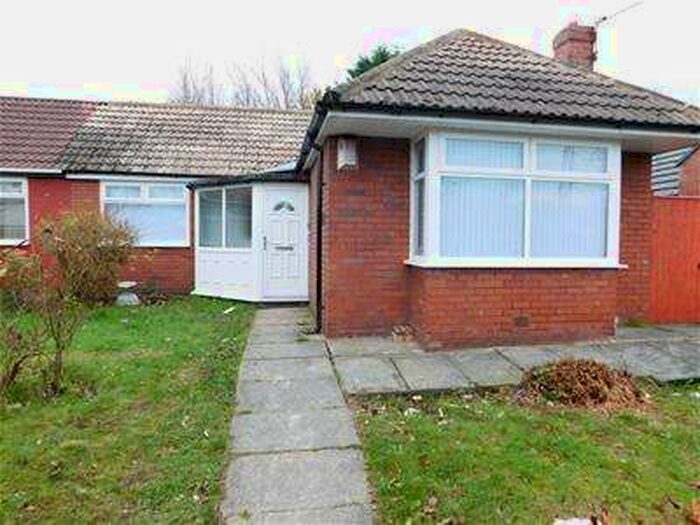 2 Bedroom Semi-Detached Bungalow To Rent In Mather Street, Failsworth, Manchester, M35