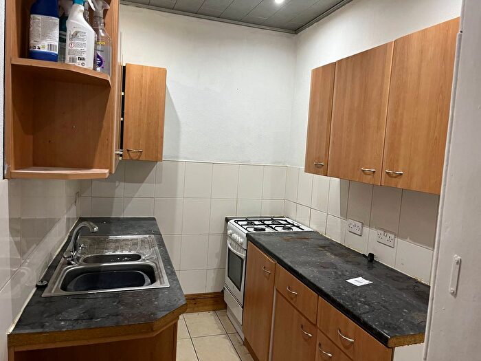 1 Bedroom Flat To Rent In Highholm Street, Port Glasgow, PA14