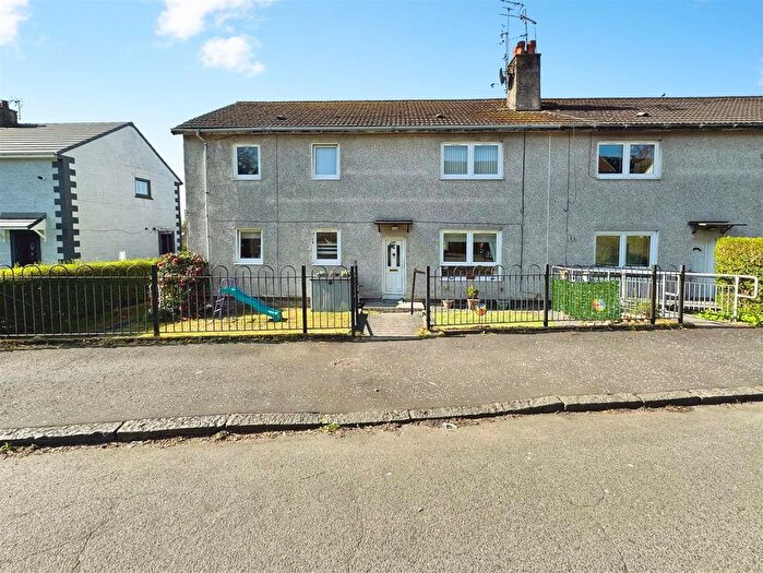 3 Bedroom Flat For Sale In Salisbury Place, Clydebank, Clydebank, G81