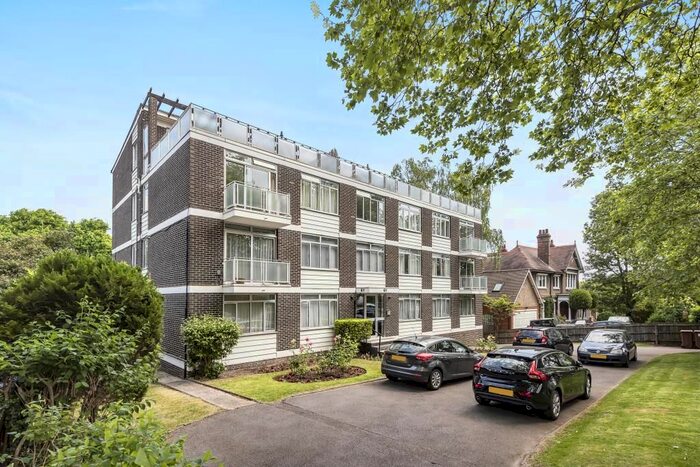 1 Bedroom Flat To Rent In Shepherds Hill, Highgate, N6