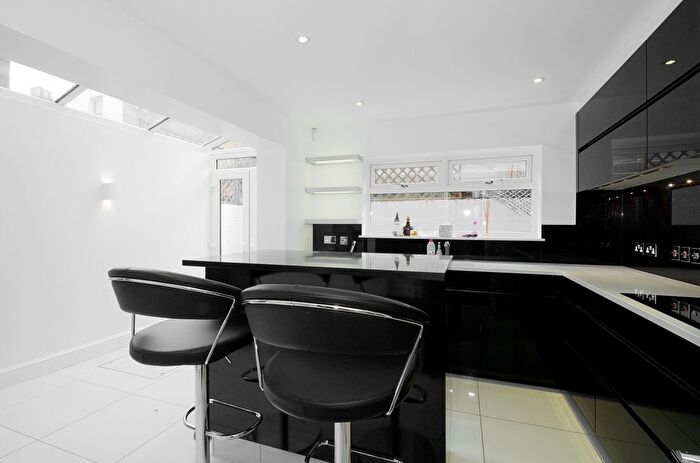 5 Bedroom Terraced House To Rent In Annandale Road, London, W4