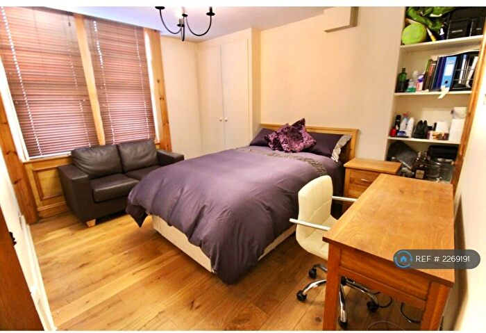 8 Bedroom Terraced House To Rent In Osborne Avenue, Newcastle Upon Tyne, NE2
