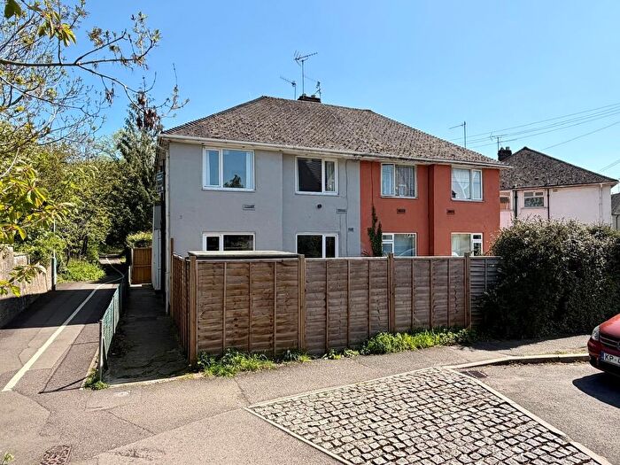 2 Bedroom Maisonette For Sale In Melmore Gardens, Cirencester, Gloucestershire, GL7