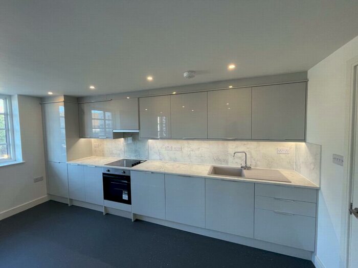 1 Bedroom Flat To Rent In Milton Road, Gravesend, DA12