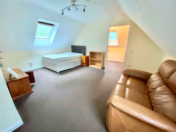 1 Bedroom House To Rent In Staff House, Farnham House Hotel, Farnham, Surrey, GU10