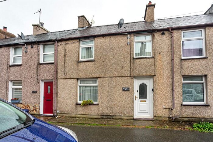 2 Bedroom Terraced House For Sale In Bethel, Caernarfon, Gwynedd, LL55