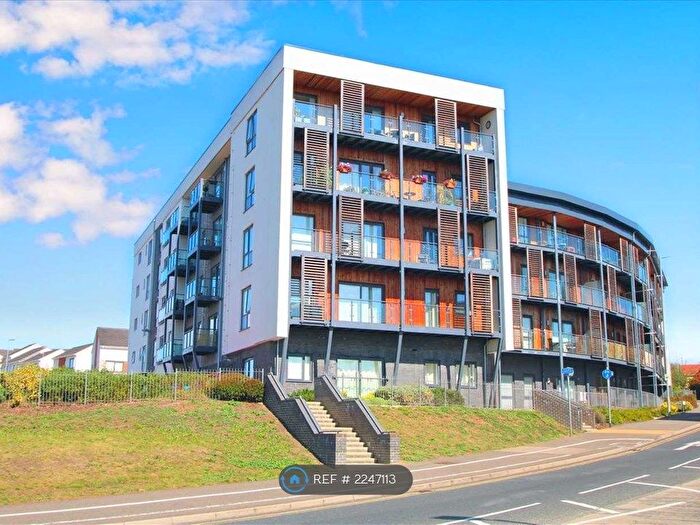 2 Bedroom Flat To Rent In Turner Road, Colchester, CO4