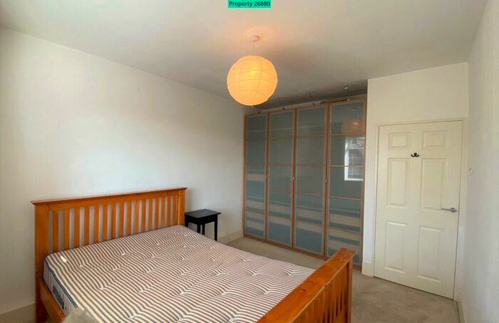 2 Bedroom Flat To Rent In Playfield Crescent, London, SE22
