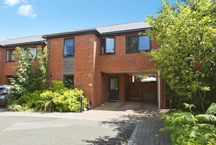 4 Bedroom Detached House For Sale In Dairy Close, Sholing, Hampshire, SO19