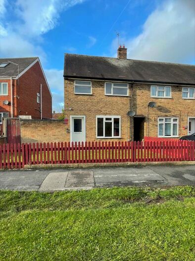 3 Bedroom Semi-Detached House To Rent In Douglas Road, Hull, HU8