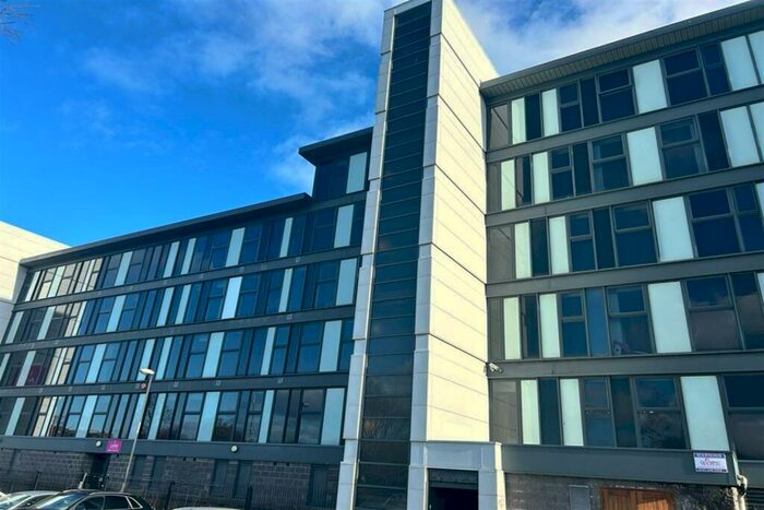 1 Bedroom Flat To Rent In City Point, Great Homer Street, L5