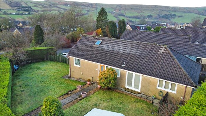 4 Bedroom Bungalow For Sale In Greenfold Drive, Loveclough, Rossendale, BB4