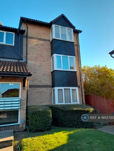 Studio To Rent In Addiscombe, Surrey, SE25