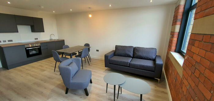 2 Bedroom Apartment To Rent In Conditioning House, Cape Street, Bradford, Yorkshire, BD1