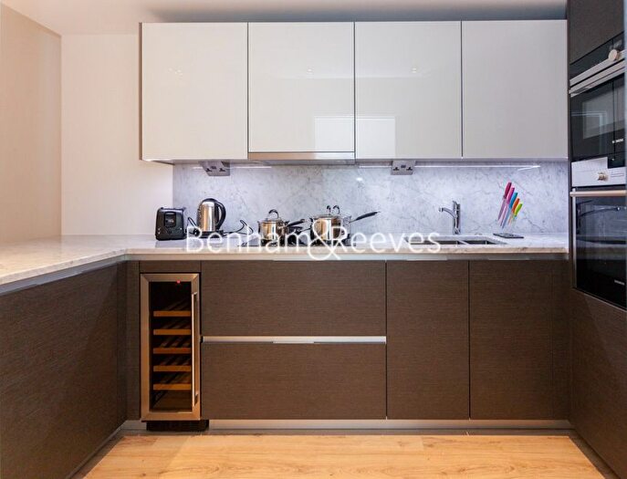 2 Bedroom Flat To Rent In Beadon Road, Fulham, W6