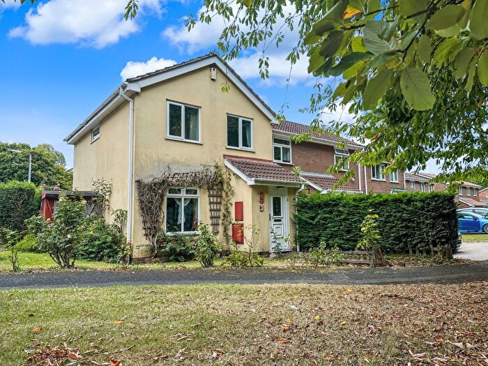 3 Bedroom Semi-Detached House For Sale In Berberis Road, Leegomery, Telford, Shropshire, TF1