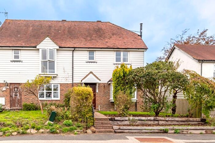 3 Bedroom Cottage For Sale In Heathfield Road, Burwash Weald, TN19