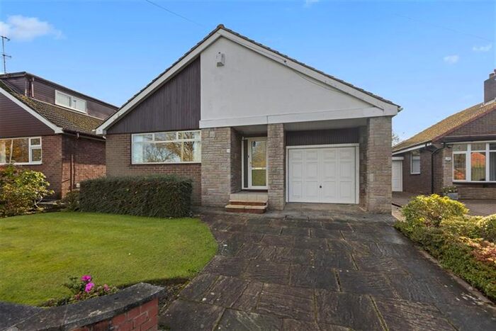 3 Bedroom Detached Bungalow For Sale In Mayfield View, Lymm, WA13