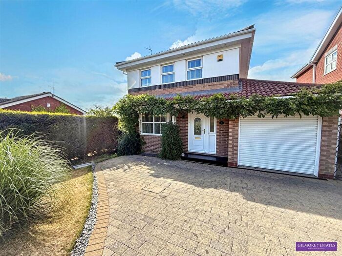 4 Bedroom Detached House For Sale In Bracken Way, Ryton, NE40
