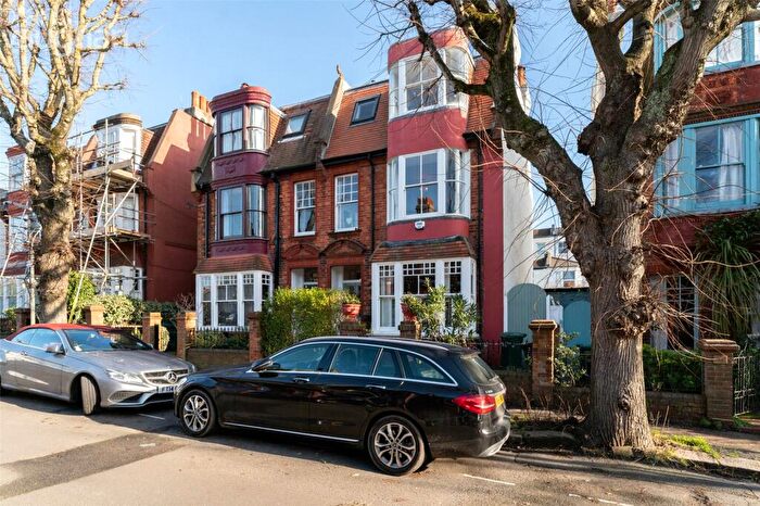 5 Bedroom Semi-Detached House To Rent In Buxton Road, Brighton, East Sussex, BN1