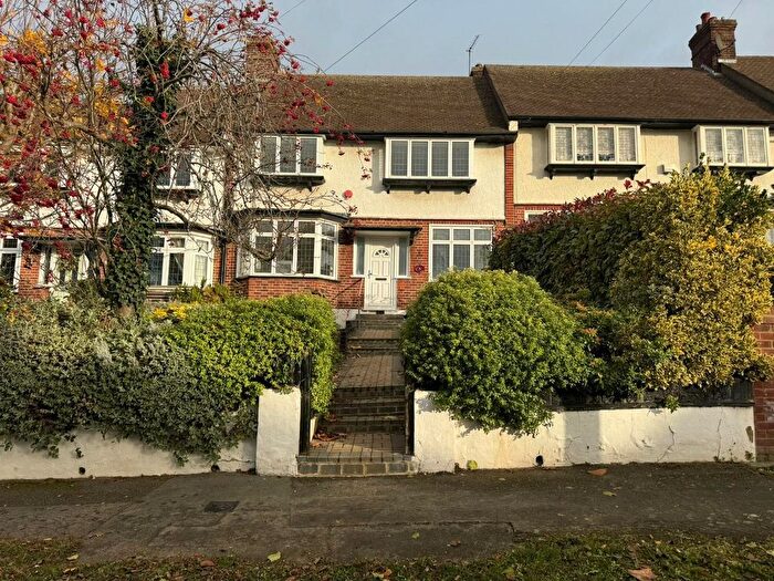 4 Bedroom Terraced House To Rent In Leadale Avenue, London, E4