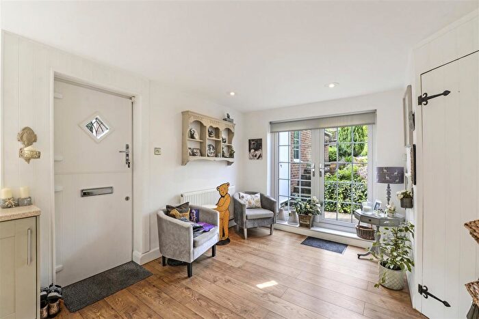 3 Bedroom Cottage For Sale In Addington Green, Addington, West Malling, ME19