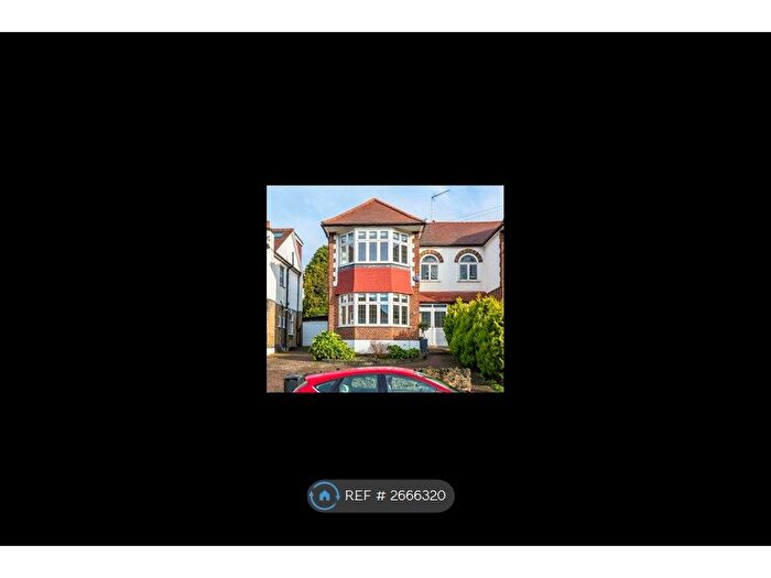 3 Bedroom Semi-detached House To Rent In Ashridge Gardens, London, N13