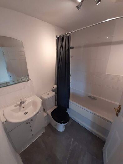 4 Bedroom Semi-Detached House To Rent In Clos Springfield, Talbot Green, Pontyclun, CF72